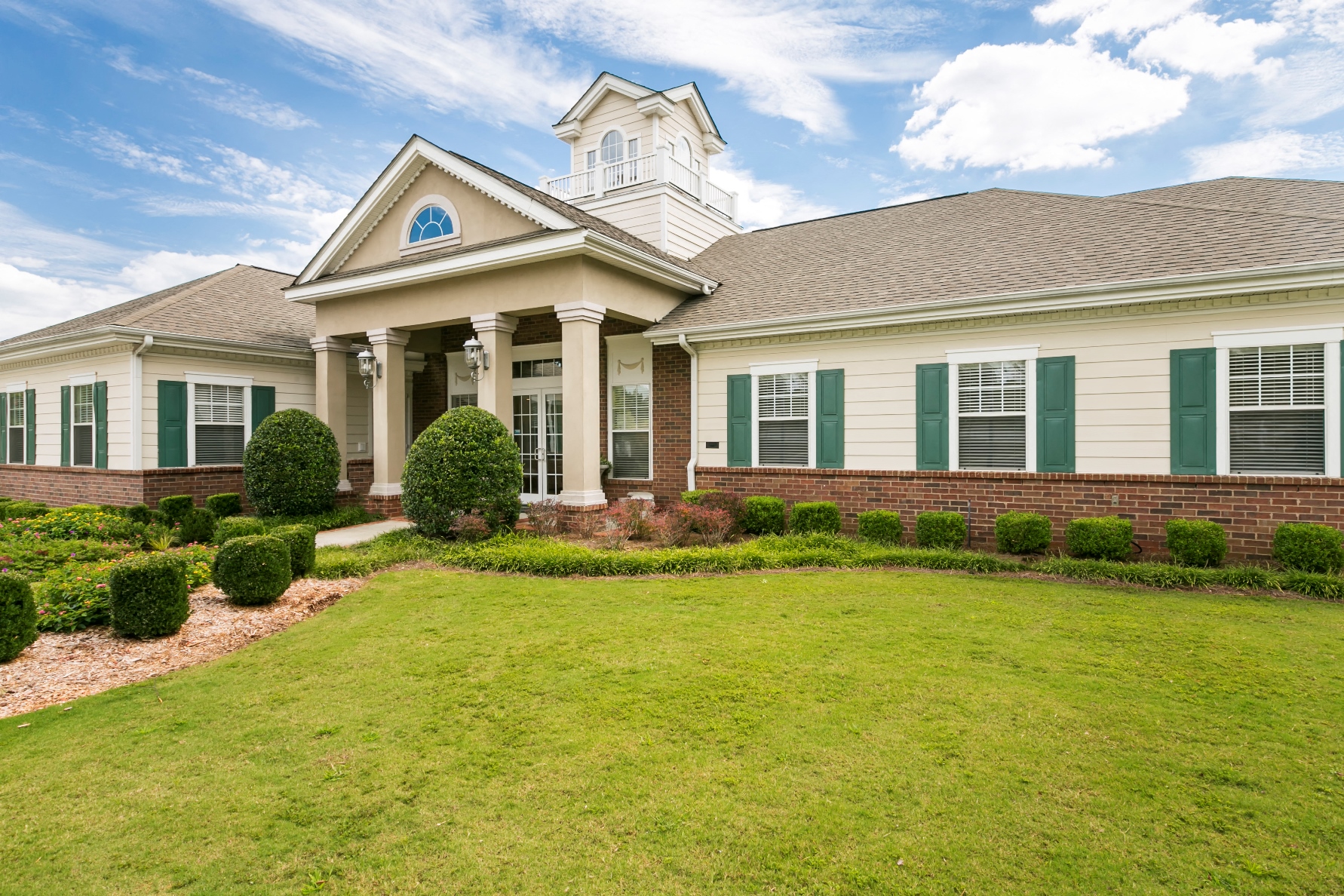 Somerset Club Apartments 91 Somerset Club Drive