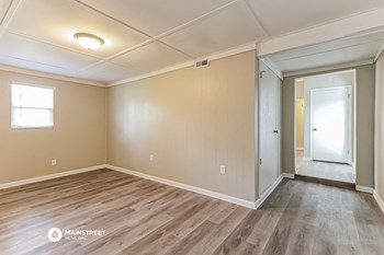 885 Westgate Dr 3 Beds House for Rent - Photo Gallery 4