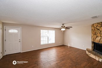 2654 Pinewood Blvd E 3 Beds House for Rent - Photo Gallery 3