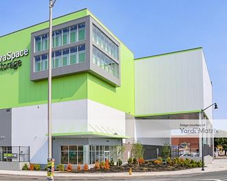 Storage Units for Rent available at 1239 Broad Street, Newark, NJ 07114