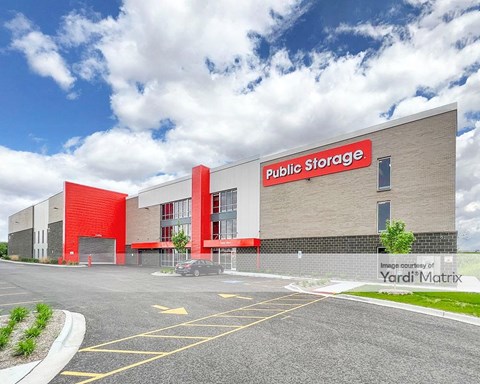 Storage Units for Rent available at 2323 West Diehl Road, Naperville, IL 60563