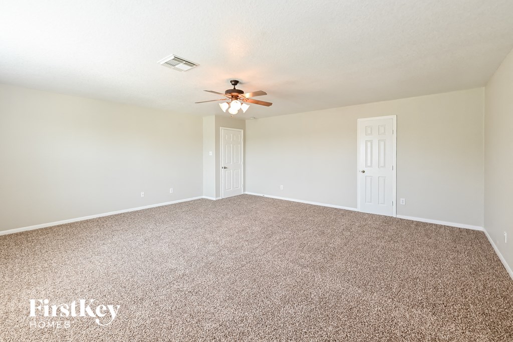 25106 Twister Trail Studio House for Rent - Photo Gallery 10