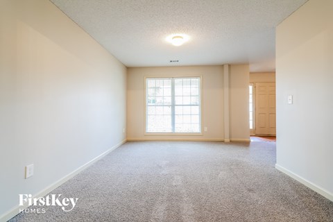894 Hawk Creek Trail 4 Beds Apartment for Rent