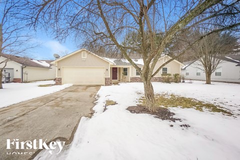 825 Country Lane 3 Beds Apartment for Rent