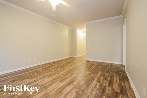 1072 PINE VALLEY DRIVE 3 Beds Apartment for Rent