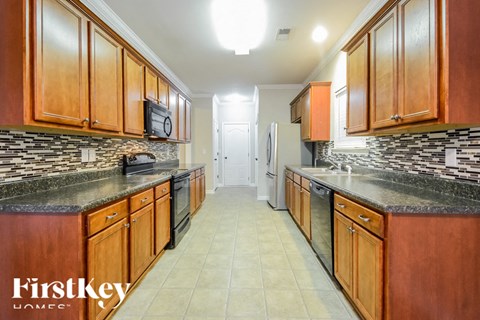 1072 PINE VALLEY DRIVE 3 Beds Apartment for Rent