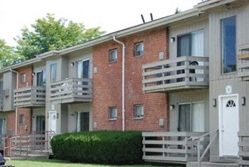 Southside Terrace Apartments Studio-2 Beds Apartment for Rent