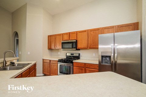 420 ASHLEY PLACE 4 Beds Apartment for Rent
