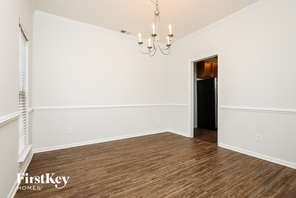 3357 Middlesboro Avenue 4 Beds House for Rent - Photo Gallery 5