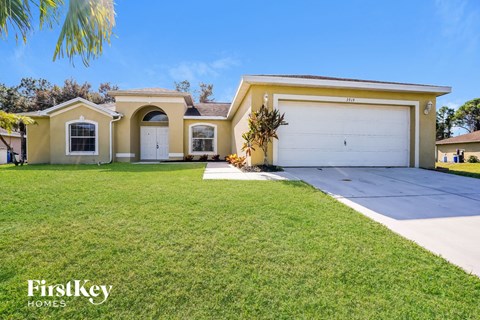 3919 3Rd Street W 4 Beds Apartment for Rent