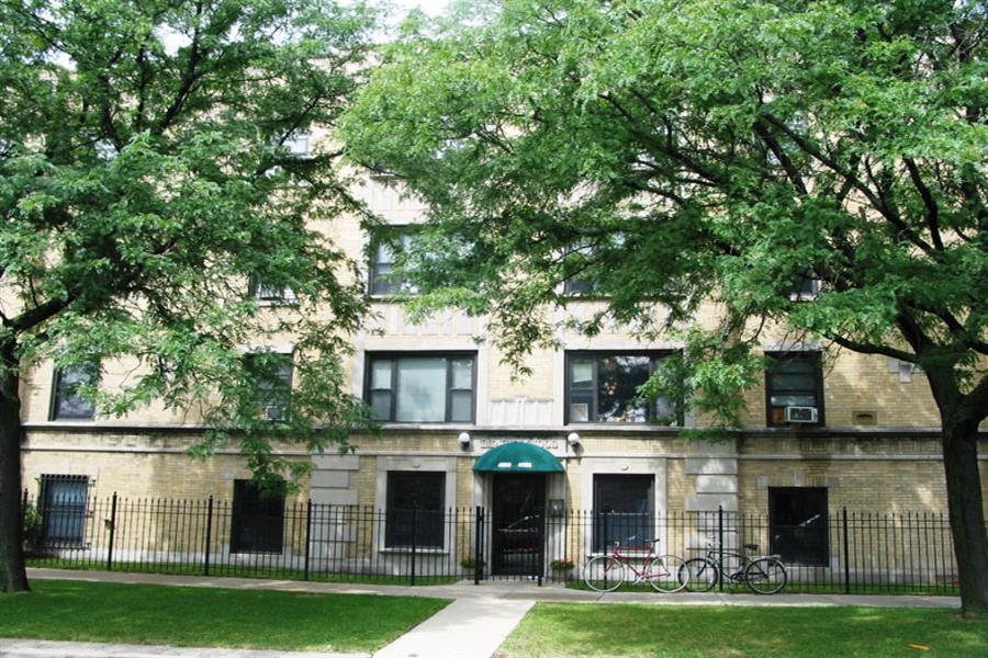 Wilson Court - 1901 W Wilson Ave Apartments, 1901 W Wilson Ave