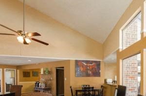 Photos And Video Of Marbletree Apartments In Irving Tx