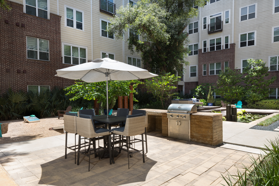 District At Greenbriar