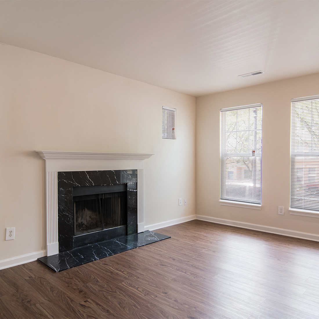 Crawford Square Apartments Apartments In Pittsburgh Pa