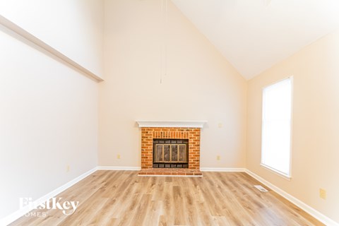 1311 Logan Street 3 Beds Apartment for Rent