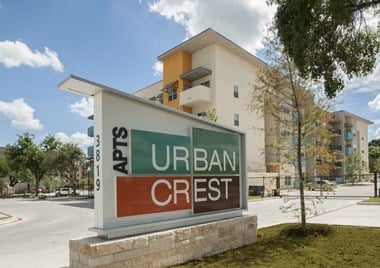 Apartments in San Antonio | Urban Crest