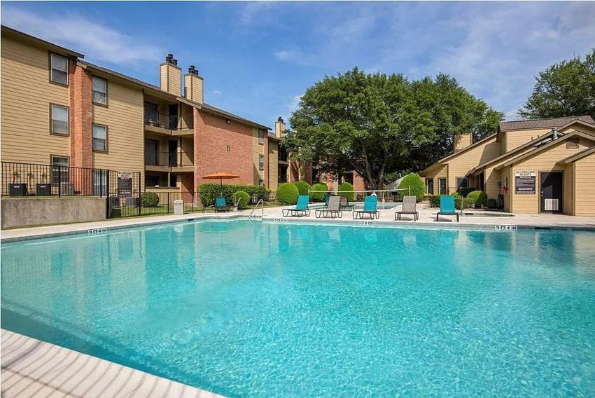 Greenbrier Park Apartments, 2405 S. 13th St., Temple, TX RentCafe
