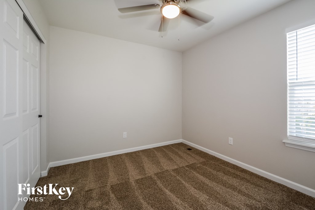 3248 Charlestowne Crossing 4 Beds House for Rent - Photo Gallery 12