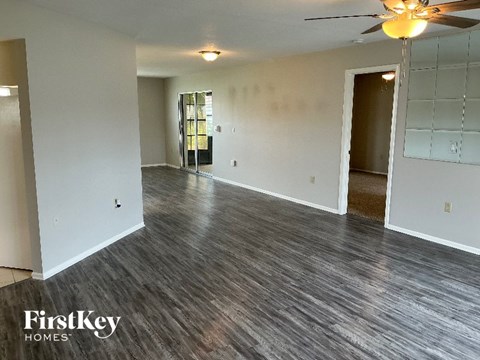 5820 LINCOLN ROAD 3 Beds Apartment for Rent