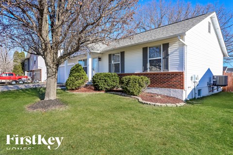 70 Fawn Oaks Drive 3 Beds Apartment for Rent