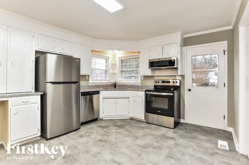 441 Northern Road 3 Beds House for Rent - Photo Gallery 6