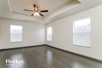 1478 DERBY GLEN DRIVE 5 Beds House for Rent - Photo Gallery 6