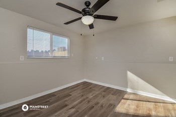 3115 FIREWEED DR 4 Beds House for Rent - Photo Gallery 10