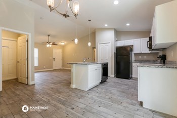 19095 ROOSEVELT AVE 3 Beds House for Rent - Photo Gallery 6