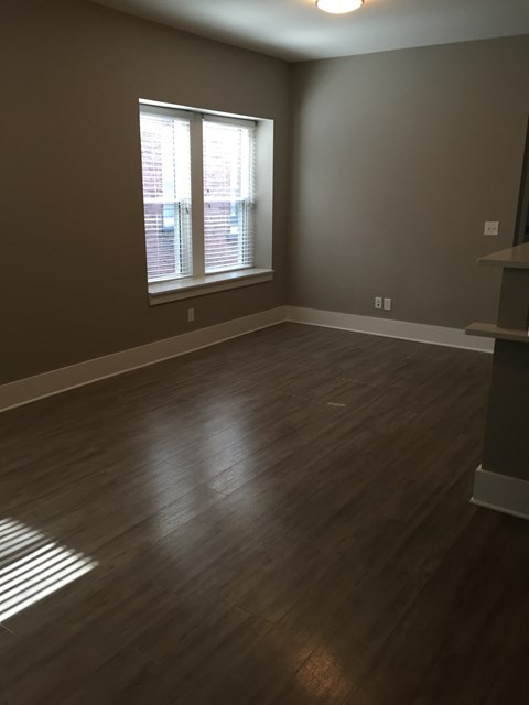 6619 Kingsbury Blvd. 2 Beds Apartment for Rent
