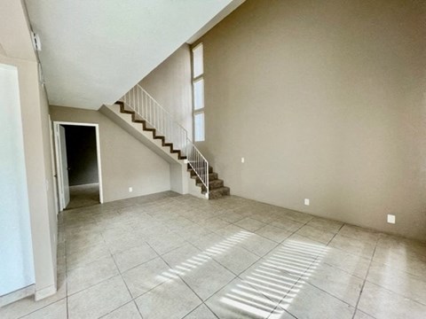 51080 Eisenhower Dr Studio-3 Beds Apartment for Rent - Photo Gallery 2