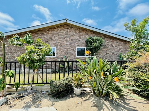 17381 Jacquelyn Ln 1-3 Beds Apartment for Rent