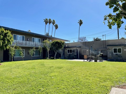 1826 W. Sallie Ln 2 Beds Apartment for Rent