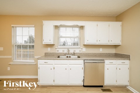 1415 Tuffnell Dr 3 Beds Apartment for Rent