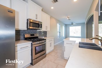 5510 Glenfield Spring Lane 4 Beds House for Rent - Photo Gallery 6