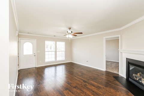 6824 Parkers Crossing Drive 3 Beds Apartment for Rent