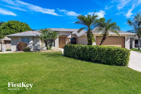 1347 Armory Drive 3 Beds Apartment for Rent
