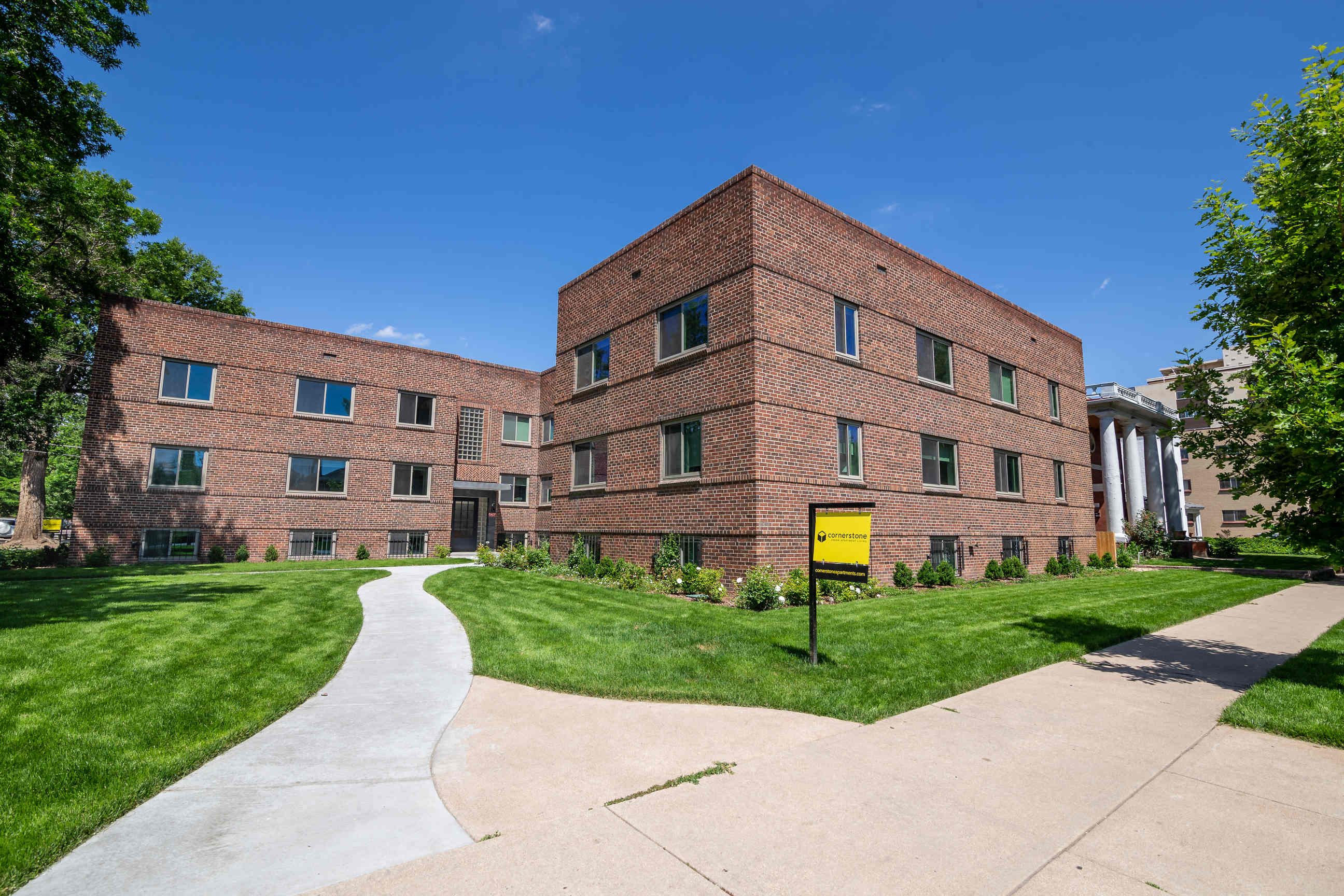 The Ashton Apartments in Denver, Colorado
