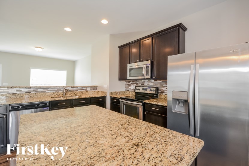 121 Siena Drive 3 Beds House for Rent - Photo Gallery 7