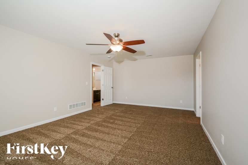 121 Siena Drive 3 Beds House for Rent - Photo Gallery 8