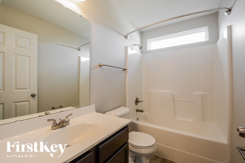 121 Siena Drive 3 Beds House for Rent - Photo Gallery 13