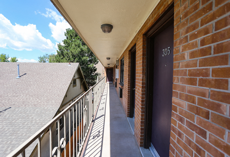 8 S Clarkson Apartments in Denver, Colorado