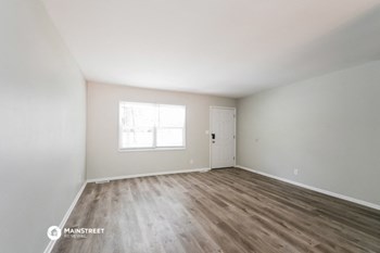 8054 CHARLECOT DR 4 Beds House for Rent - Photo Gallery 6