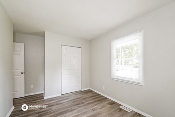8054 CHARLECOT DR 4 Beds House for Rent - Photo Gallery 11
