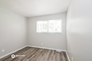 8054 CHARLECOT DR 4 Beds House for Rent - Photo Gallery 12
