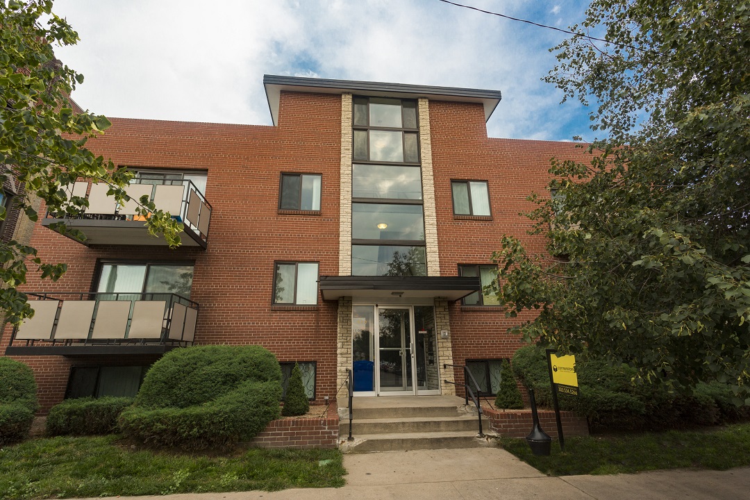 910 Downing Apartments in Denver, Colorado