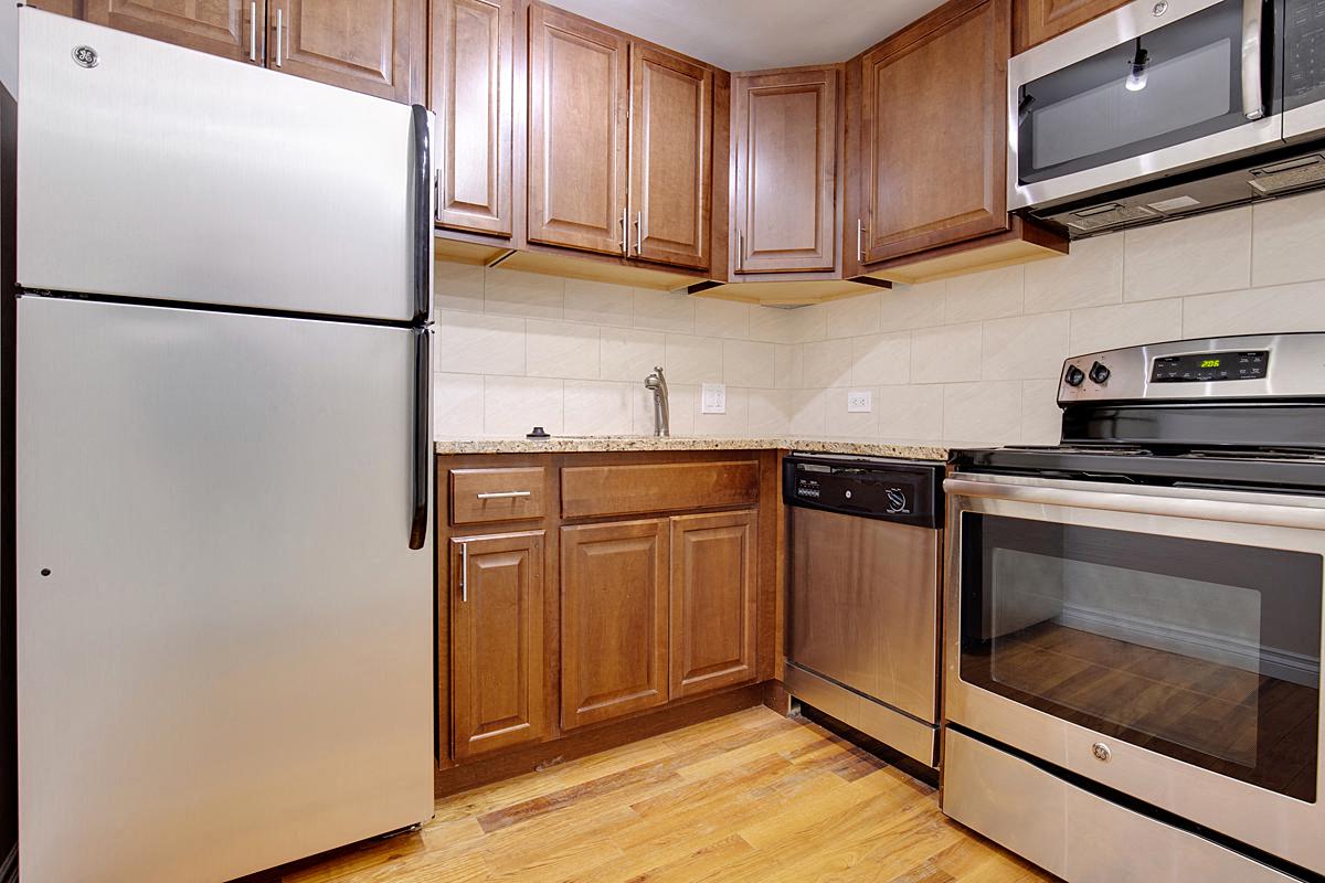 910 Downing Apartments in Denver, Colorado