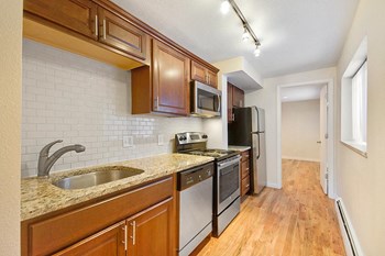 1244 Emerson Street Studio-1 Bed Apartment for Rent - Photo Gallery 5
