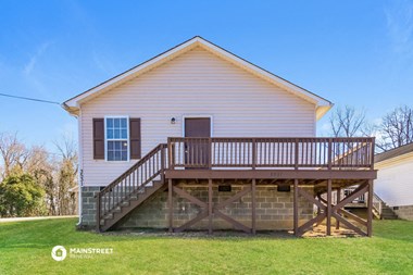 3531 RIVERSIDE DR 3 Beds Apartment for Rent