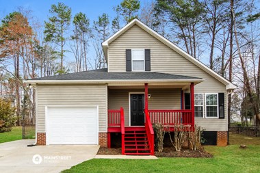 7843 KATHERINE DR 3 Beds Apartment for Rent