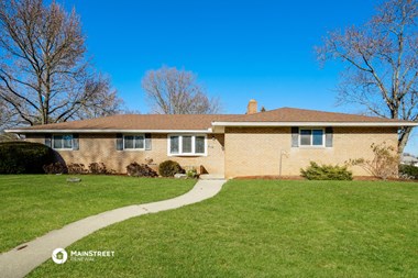 660 Sternberger Pl 2 Beds House for Rent - Photo Gallery 1